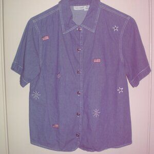 Women's Vintage Cabin Creek Patriotic Denim Short Sleeve Top Size Small